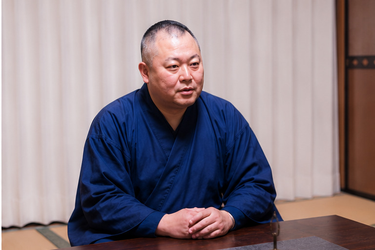 泰栄